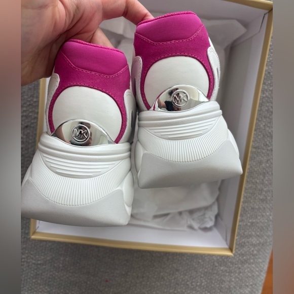 Michael Kors (Not Outlet ) Wild Berry Pink White Leather Suede Sneakers Size 9 - Picture 7 of 14